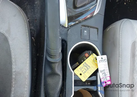 2017 Toyota Corolla Le из США, поврежденный, VIN 2T1BURHE4HC963213